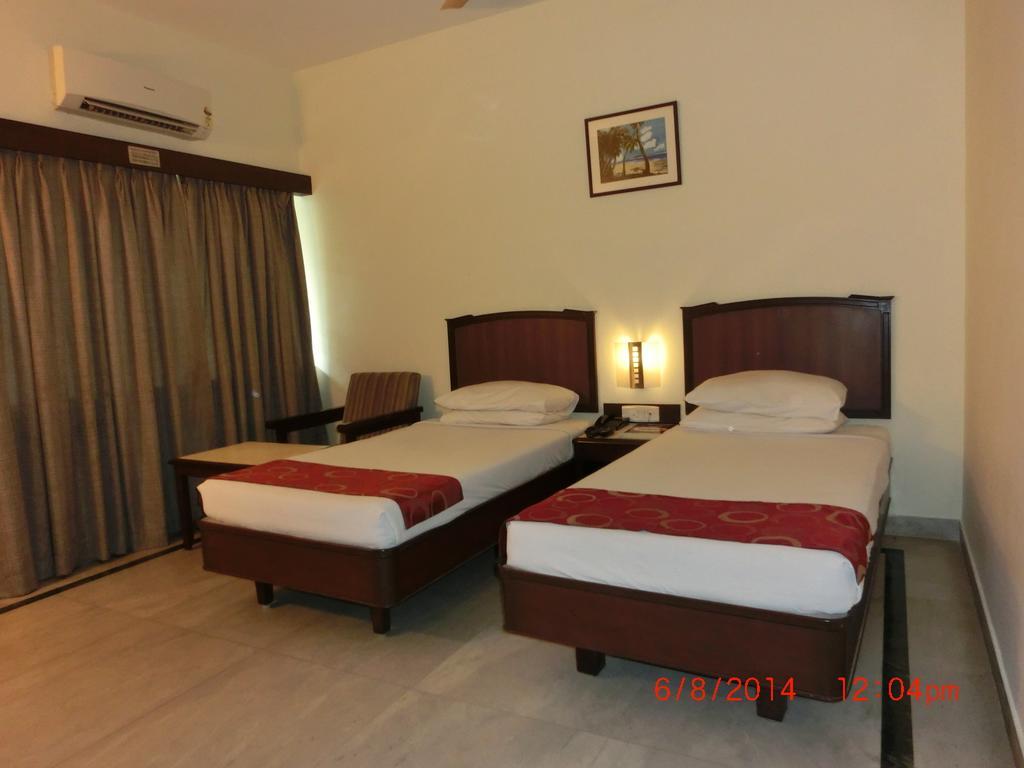 Hotel Thulashi Park 첸나이 객실 사진